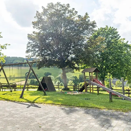 Ferienbauernhof Goerdes * 施马伦贝格