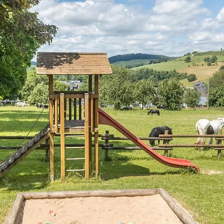 Ferienbauernhof Goerdes * 施马伦贝格